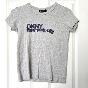 DKNY Gray Short Sleeve Round Neck Cotton Tee w Embossed Logo